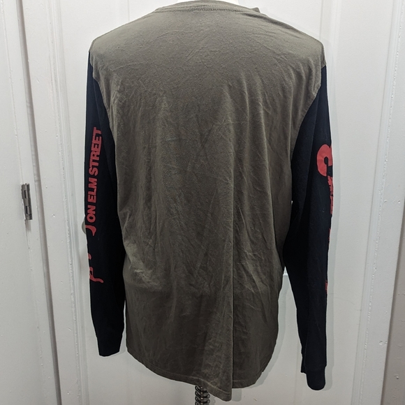 Nightmare on Elm Street long sleeved shirt men's size large - Picture 5 of 5